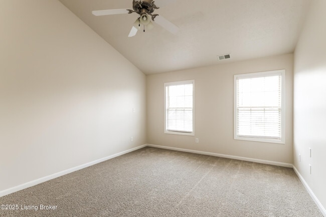 Building Photo - 11334 Top Walnut Loop