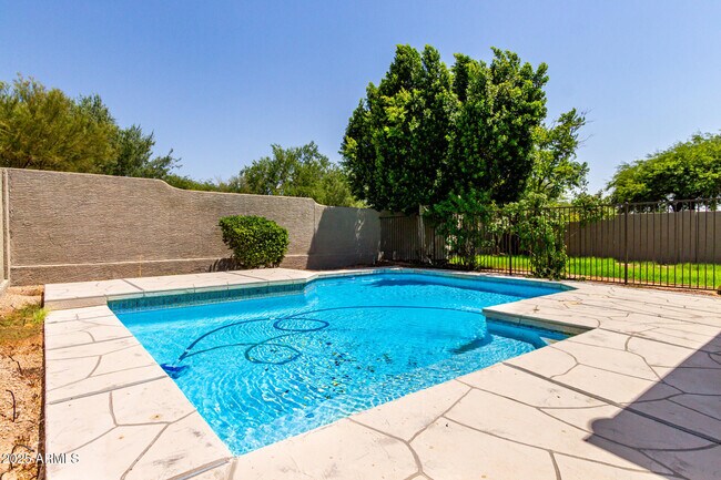 Building Photo - 24709 N 75th Way