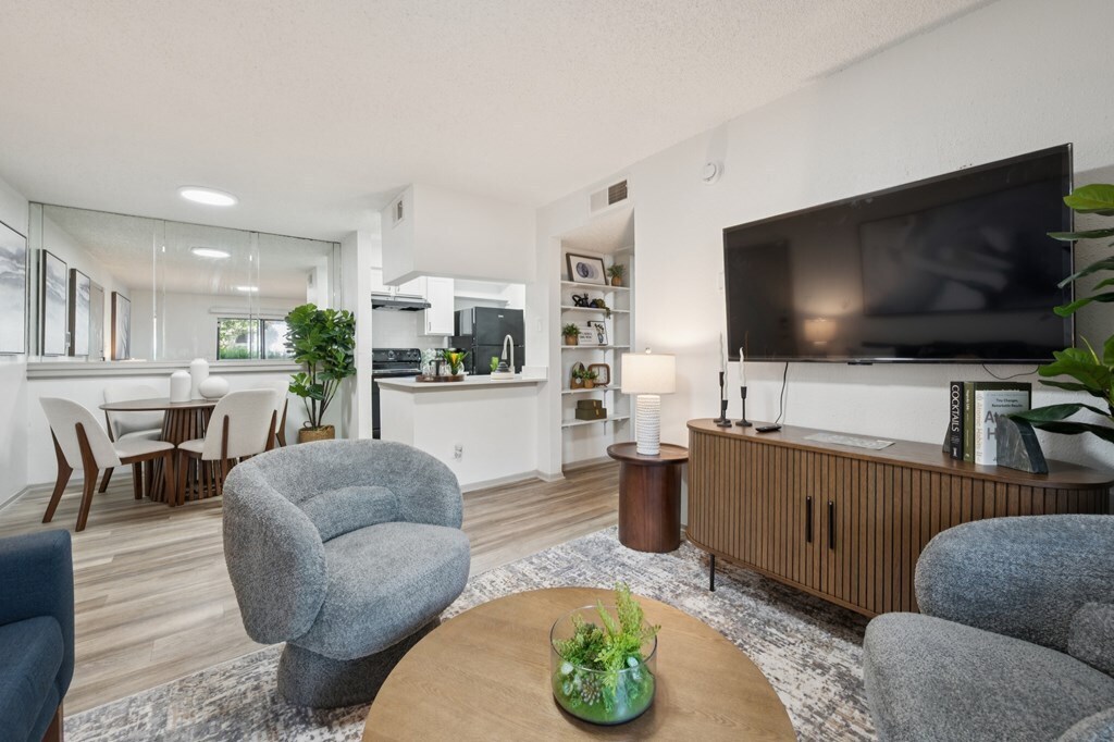 Building Photo - 9024 Northgate Blvd