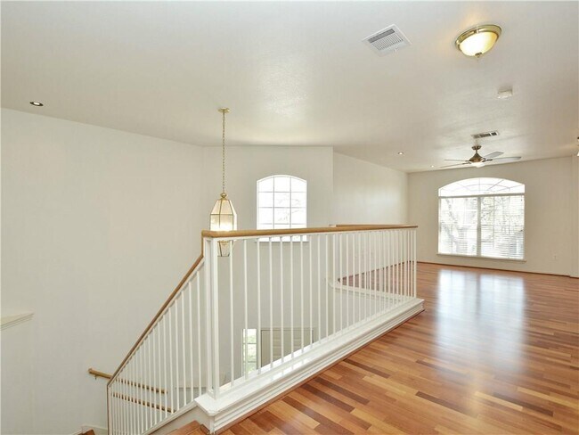 Building Photo - 13428 Tamayo Dr