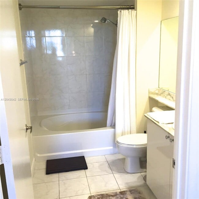 Building Photo - 18800 NE 29th Ave