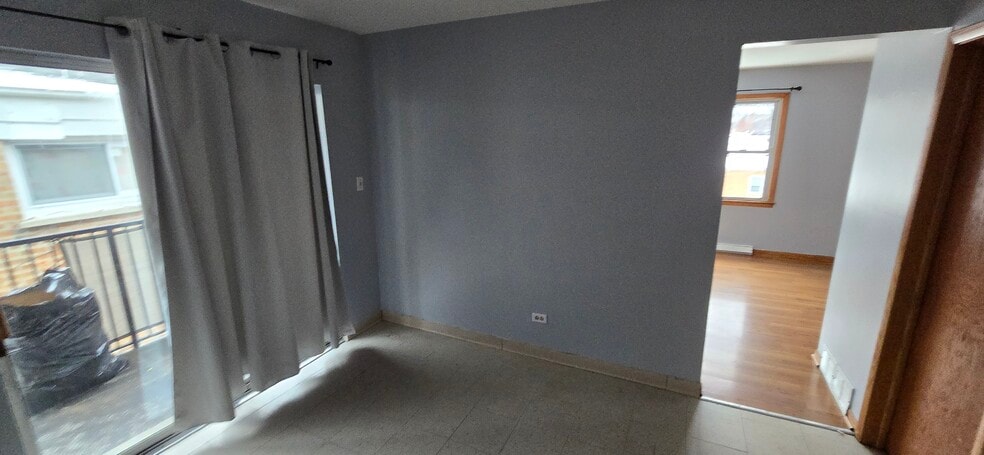 Dining Room Pic-02 - 5708 W Park Ave