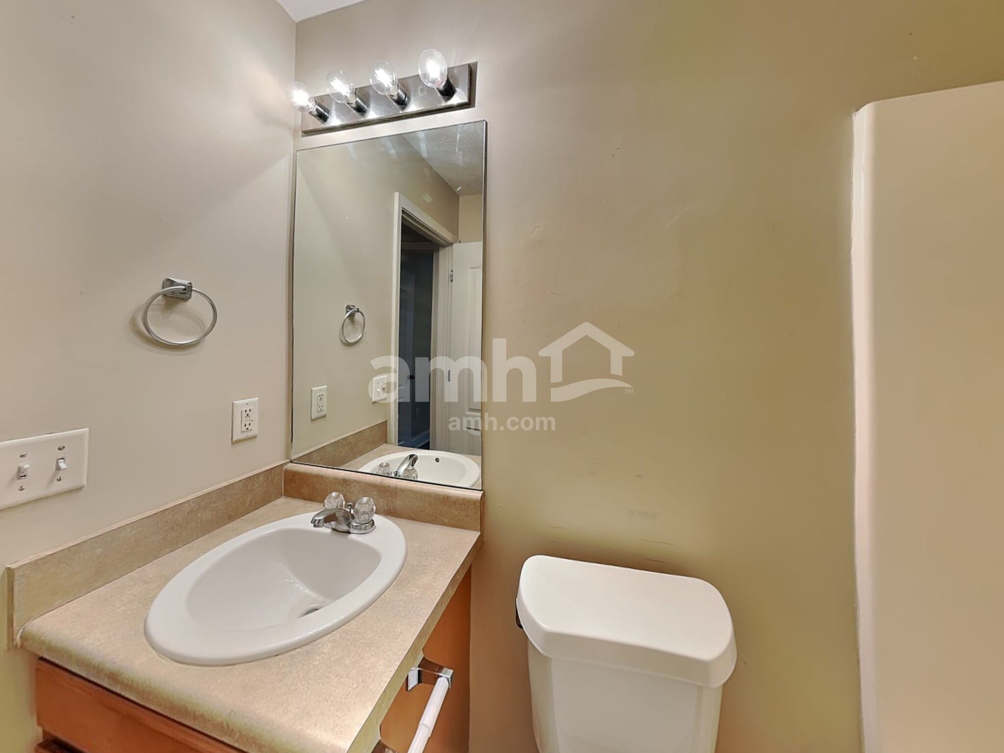 Building Photo - 3892 Refinement Way