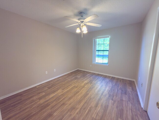 Building Photo - 2109 Bellmeade Cir