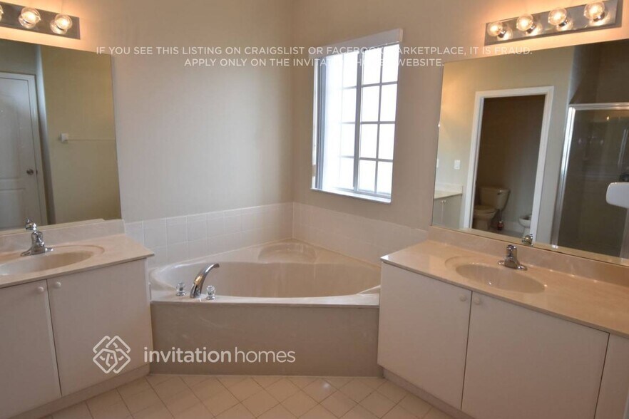 Building Photo - 13526 SW 177th Terrace