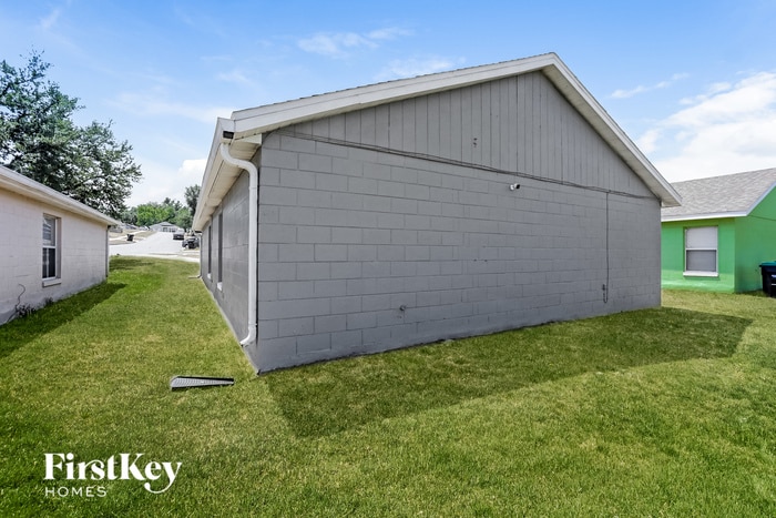 Building Photo - 6572 Viewpoint Ct