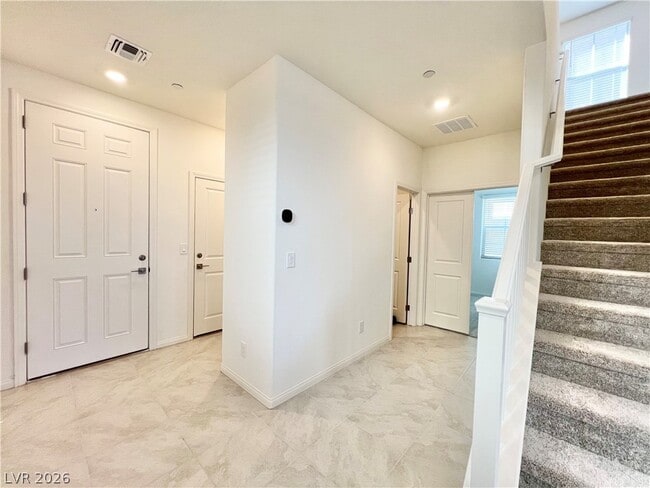 Building Photo - 3732 Frattina Ave