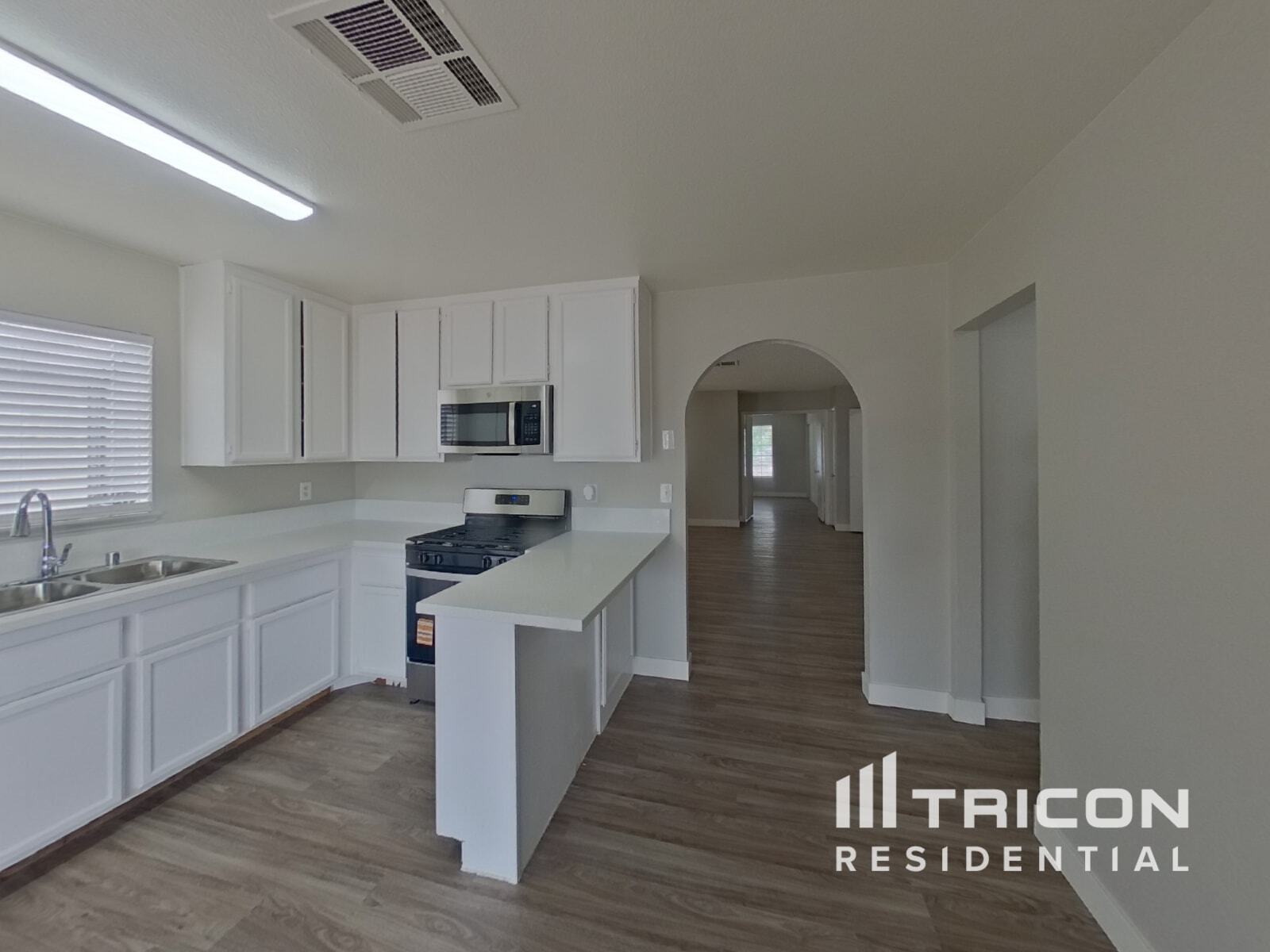 Building Photo - 523 Bayberry Dr