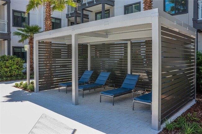 Building Photo - 5127 W Tyson Ave