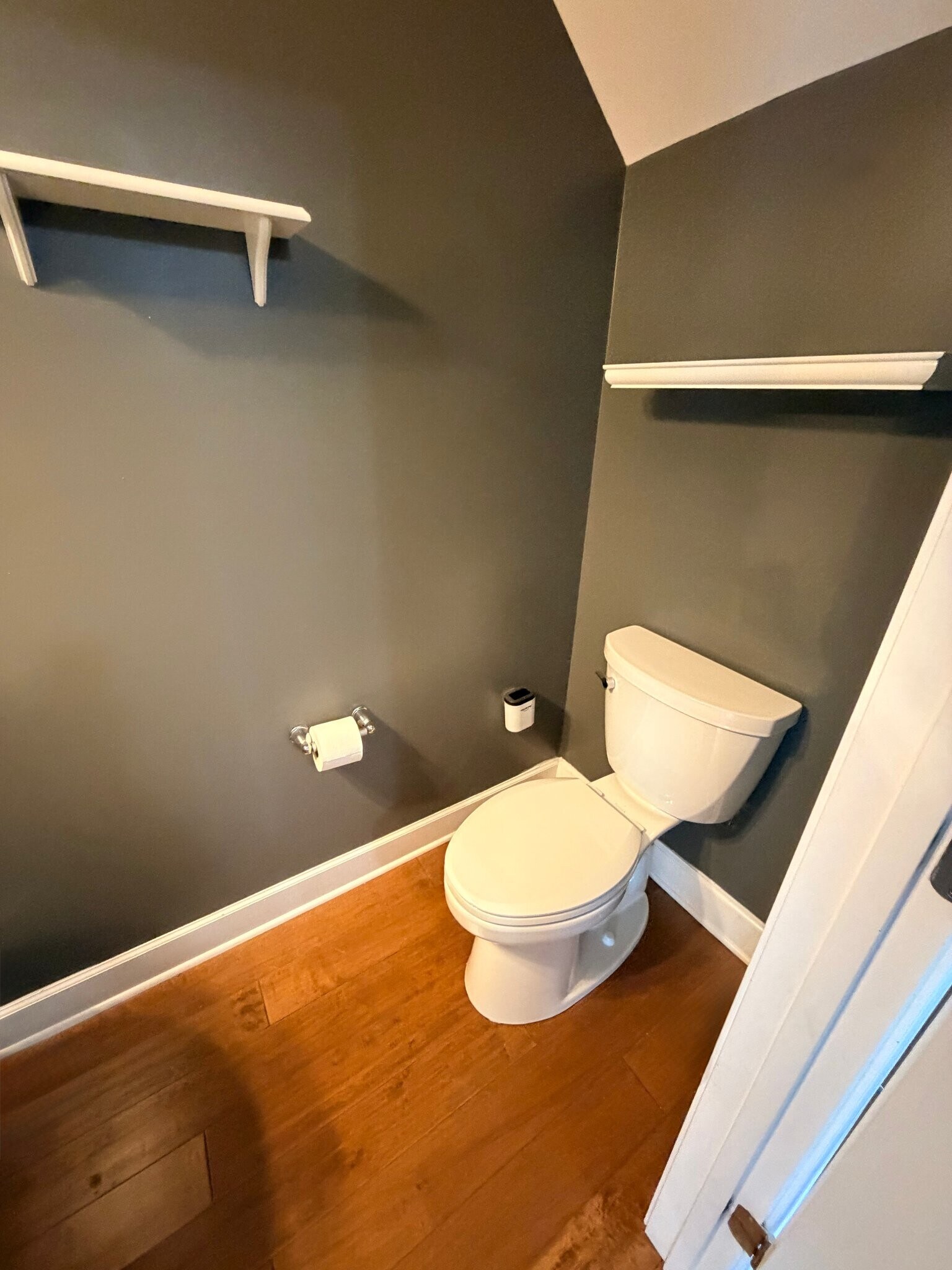 Building Photo - 7031 Sunnywood Dr