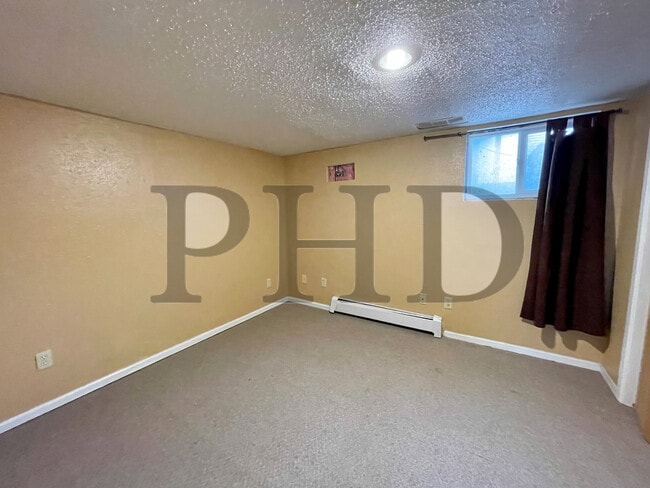 Building Photo - 509 E Harney St