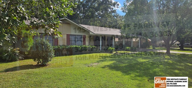 Building Photo - 1511 Shrewsbury Dr