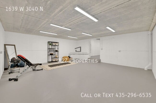 Building Photo - 1639 W 3040 N St