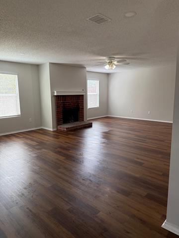 Building Photo - 1435 Foxwood Ln