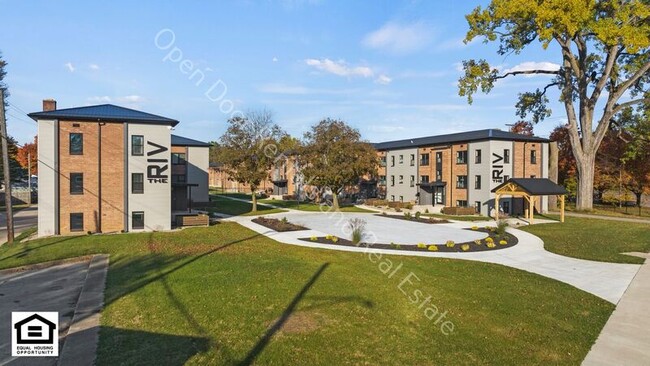 Building Photo - 1823 Griswold Dr