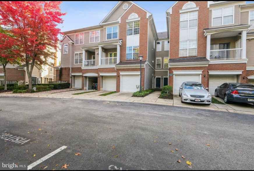 Building Photo - 14417 Hampshire Hall Ct
