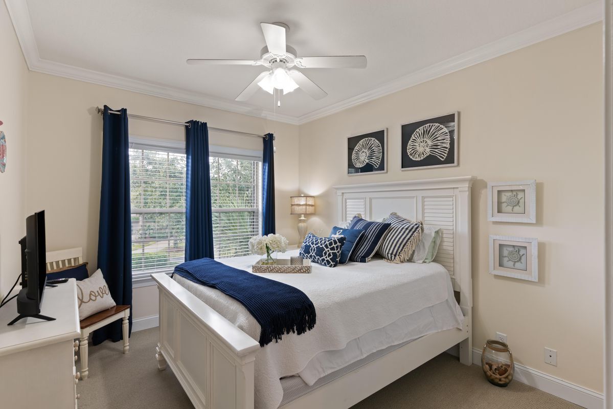 Building Photo - 504 Reserve Ln