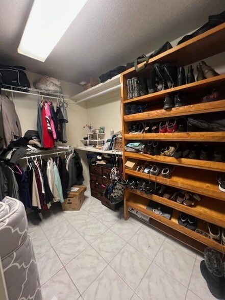 Building Photo - 7004 JFK Blvd E