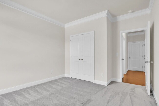 Building Photo - 4BR/3BA Luxury Home with Bonus Room, Screened Porch & Fenced Yard $2,600/mo rent