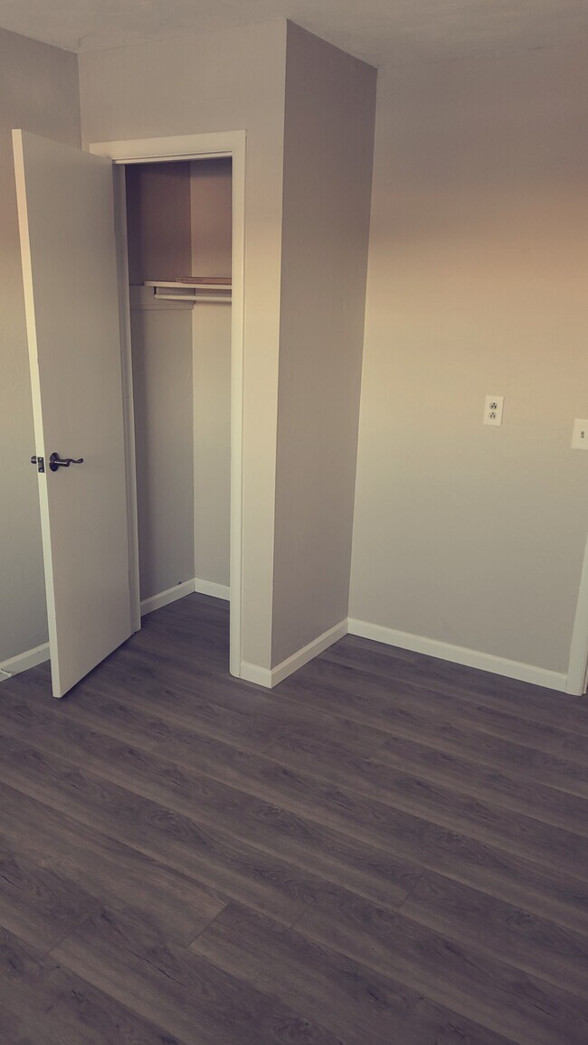 Building Photo - 210 South St