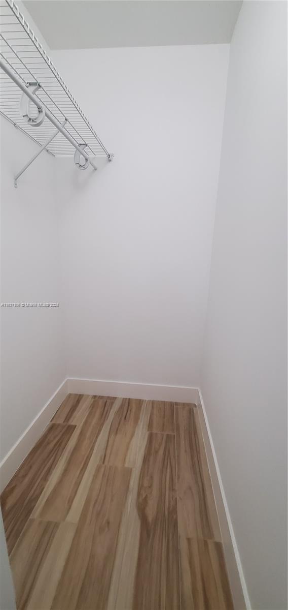 Building Photo - 3620 Thomas Ave