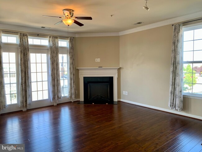 Building Photo - 42602 Hardage Terrace