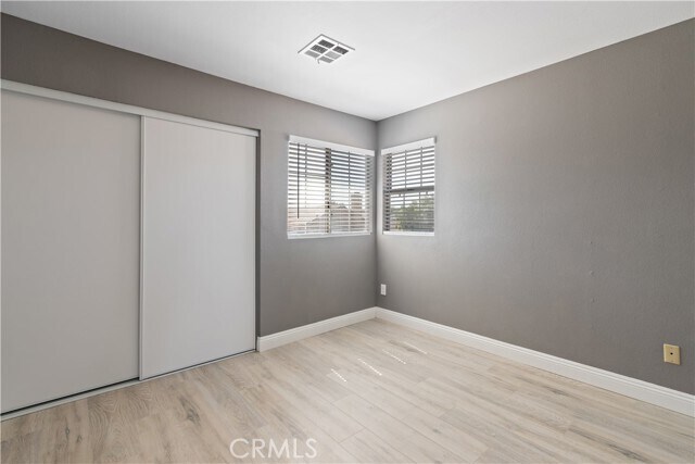 Building Photo - 43865 Carefree Ct
