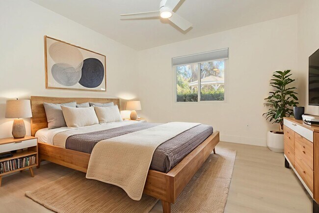 Building Photo - Refreshed Spacious 3 Bed/2 Bath Home in La Mesa!