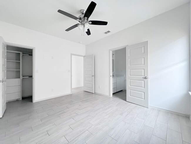 Building Photo - MOVE IN SPECIAL! - Beautiful 3bed/2bath Home in Edinburg -$1,000.00