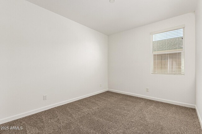 Building Photo - 5507 Mearns Wy