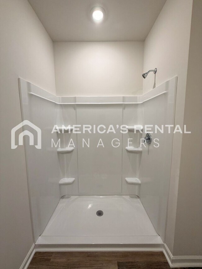 Building Photo - New Construction Home for Rent!