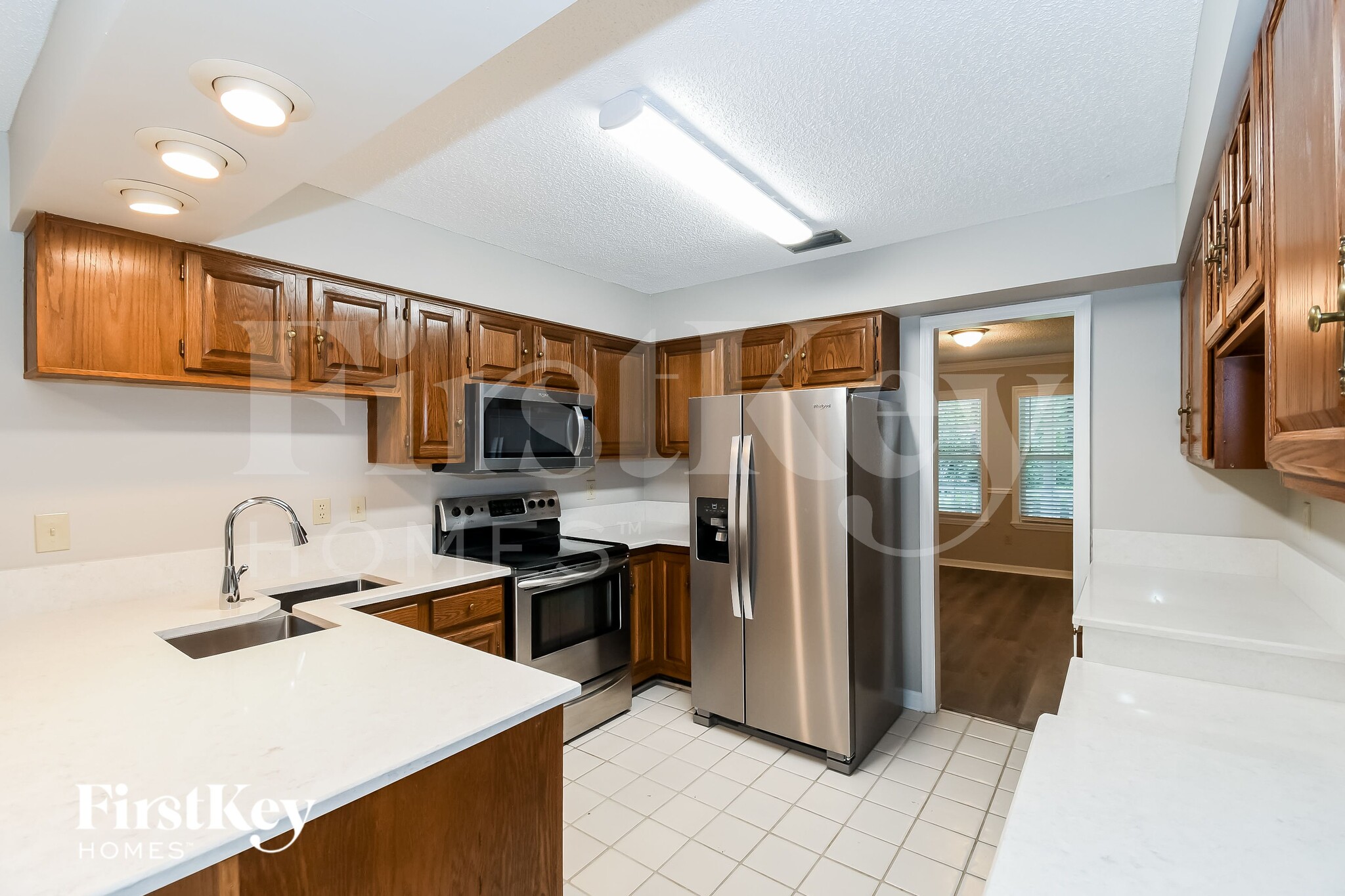 Building Photo - 2790 Ravines Rd