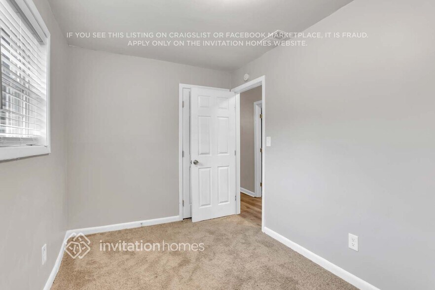 Building Photo - 2182 Chestnut Log Loop