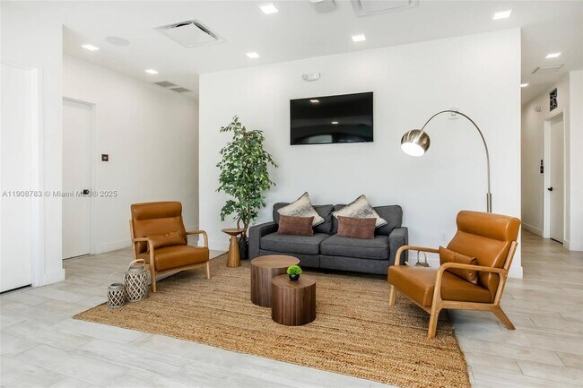 Building Photo - 25850 SW 140th Ct