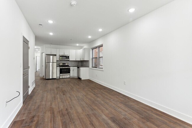 Building Photo - 1831 N 33rd St