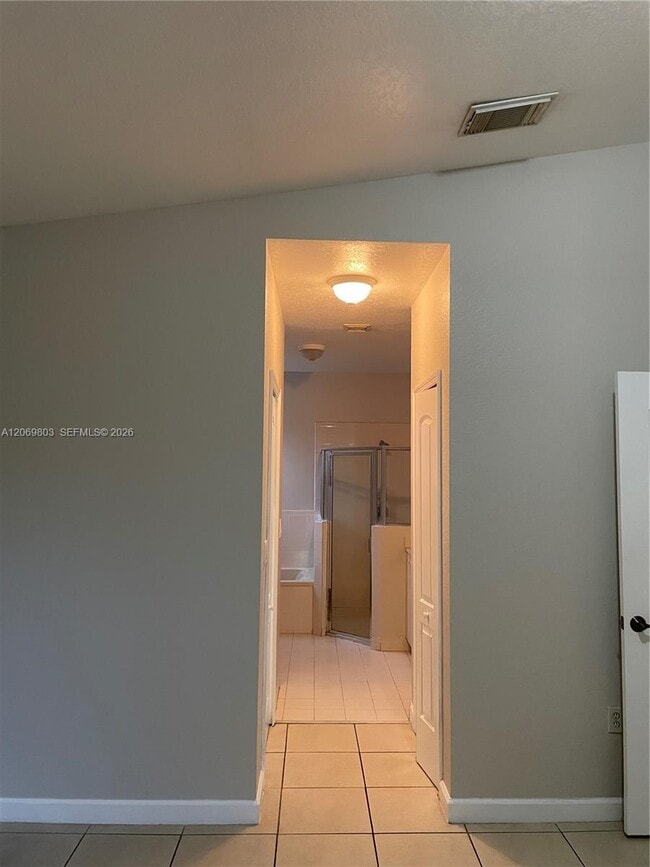 Building Photo - 2296 SW 156th Ct