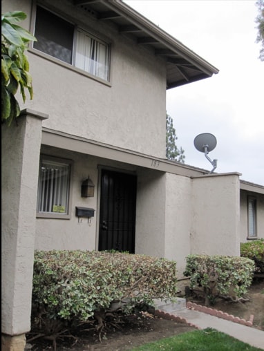 Building Photo - 183 Southampton Way