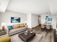 Building Photo - 2 Bed & 1.5 Bath Townhouse in Colonial Heights / Available Now!