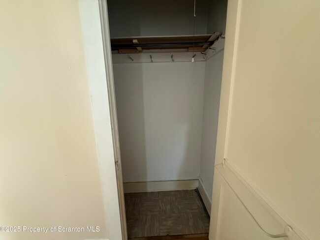 Building Photo - 301 Monument Ave