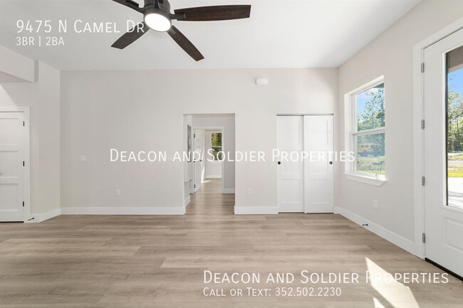 Building Photo - 9475 N Camel Dr