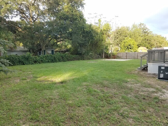 Building Photo - 3 bed, 2 bath w/ Front & Back Decks, 1/4 Acre of land, FENCED backyard