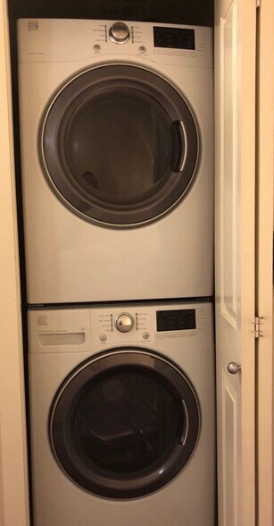 Building Photo - 18270 Northeast 97th Way