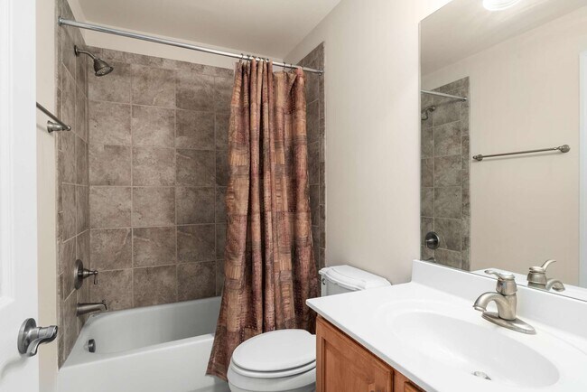 Building Photo - 217 Conservatory Drive