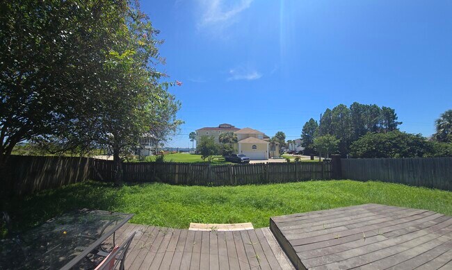 Building Photo - 418 Pristine Water Ln
