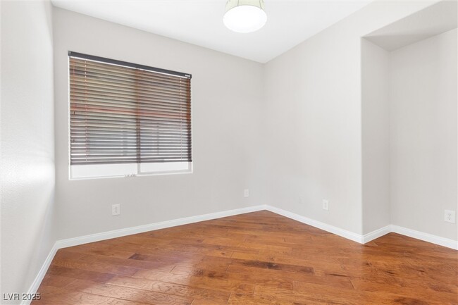 Building Photo - 11837 Luna Del Mar Ln