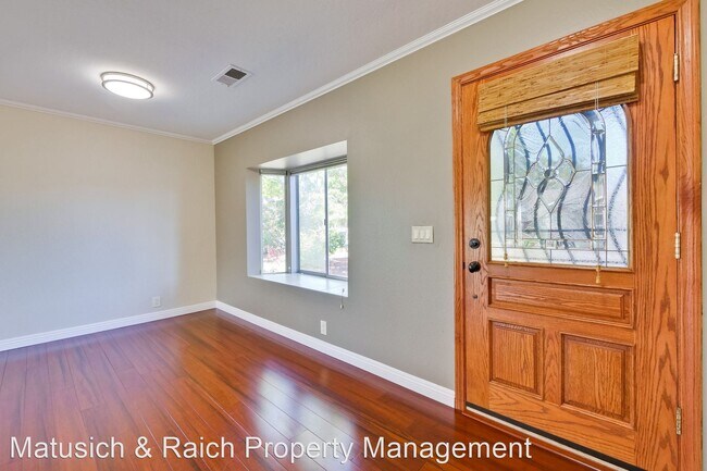 Building Photo - 3 br, 2 bath House - 14896 Heather Drive