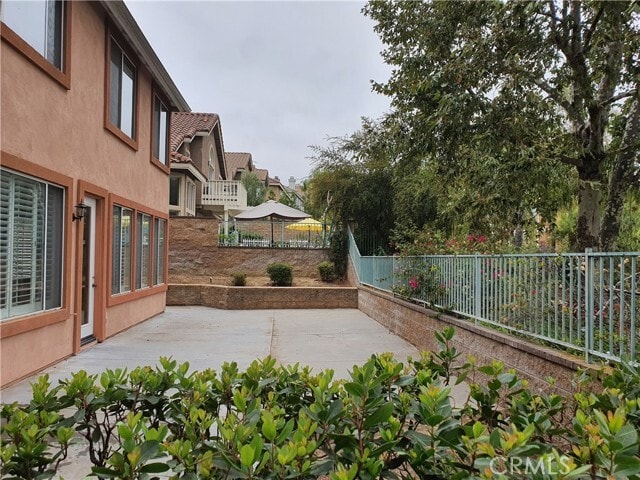 Building Photo - 15075 Cll La Paloma