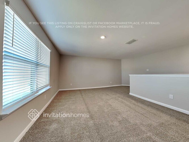 Building Photo - 3127 Angus Dr