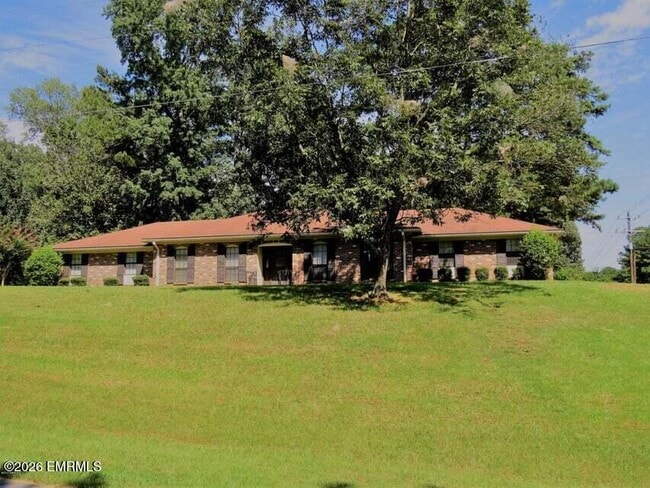 Building Photo - 8410 Cedar Ridge Cir