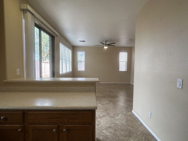 Building Photo - FOR LEASE – 3 BEDROOM, 2.5 BATH TWO STORY HOME WITH COMMUNITY POOL